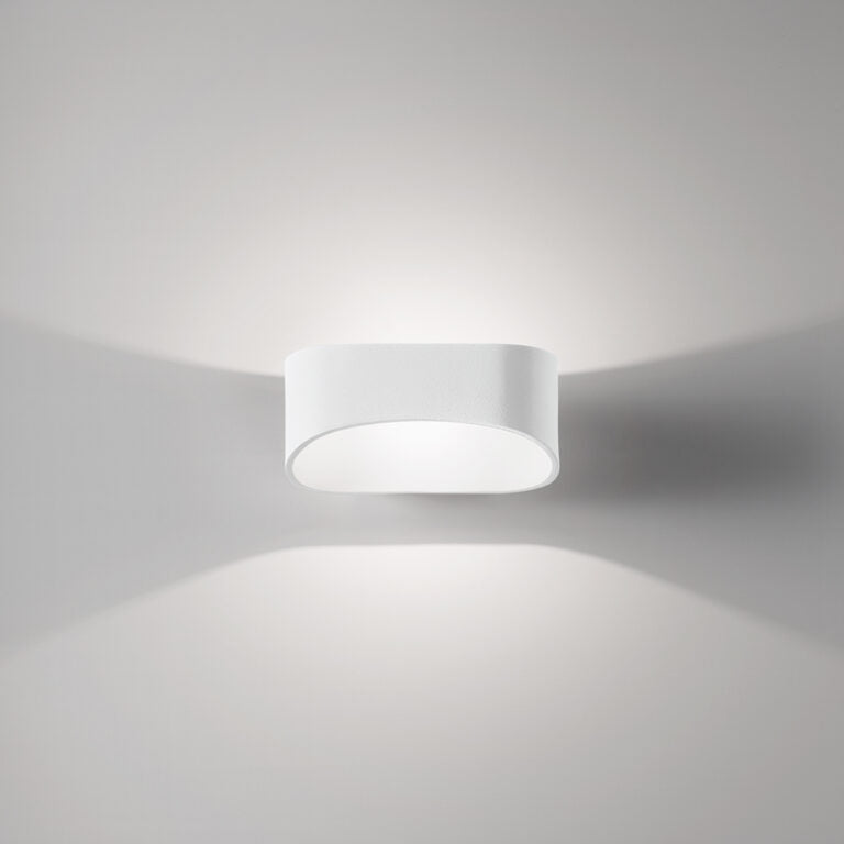 Isyluce Drappo Applique LED biemissione bianca o nera 3000K 4000K Isyluce Lampade da parete interno