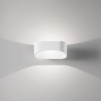 Isyluce Drappo Applique LED biemissione bianca o nera 3000K 4000K Isyluce Lampade da parete interno