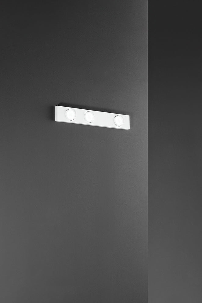 Perenz Bottone – plafoniera in metallo bianco, nero o alluminio (3 misure) Perenz Lampade da soffitto