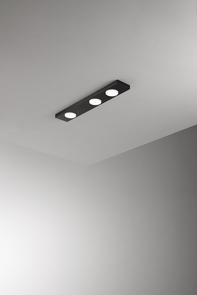 Perenz Bottone – plafoniera in metallo bianco, nero o alluminio (3 misure) Perenz Lampade da soffitto