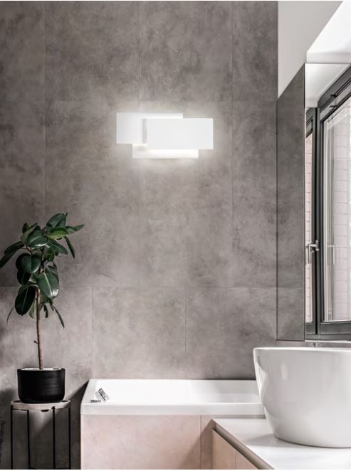 Applique in alluminio verniciato bianco. Perenz Lampade da parete interno