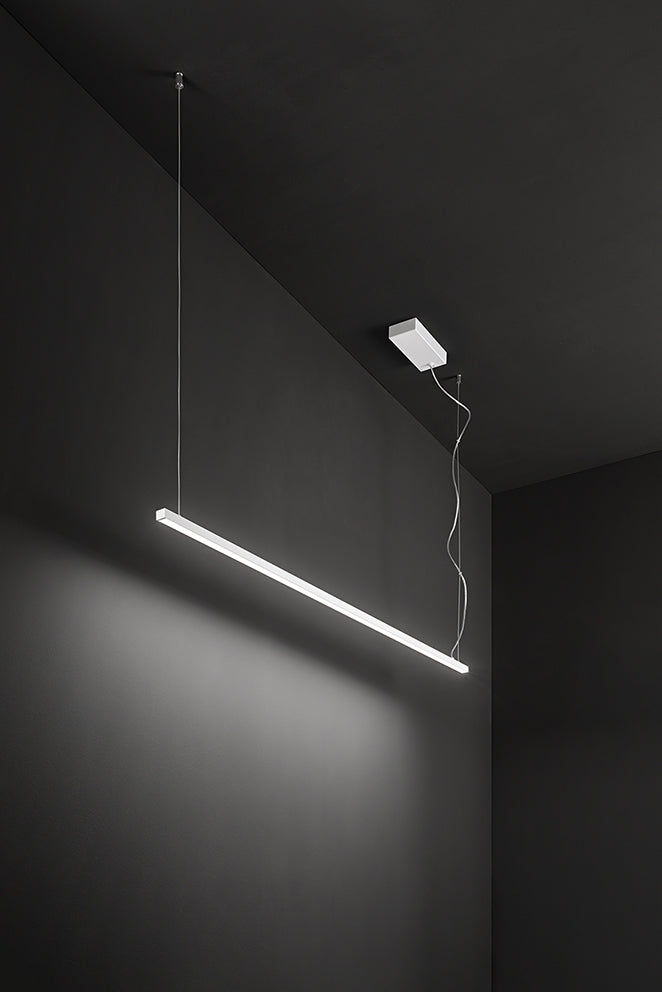 Perenz Link – sospensione lineare LED (bianco opaco / nero opaco / marrone metallizzato)
